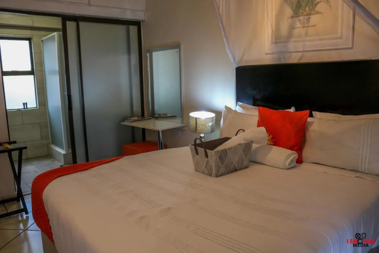 Mini Apartment at Peo