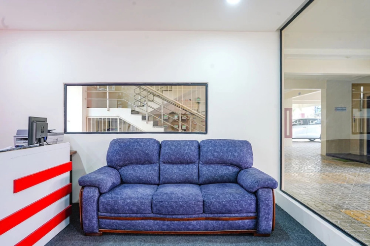 Fabhotel Q Suites