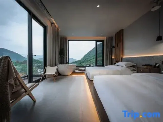 3 Bedrooms Standard room