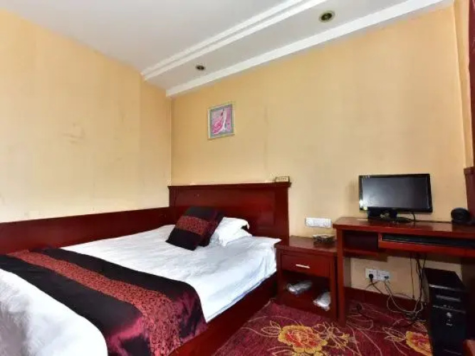Longxian Hotel