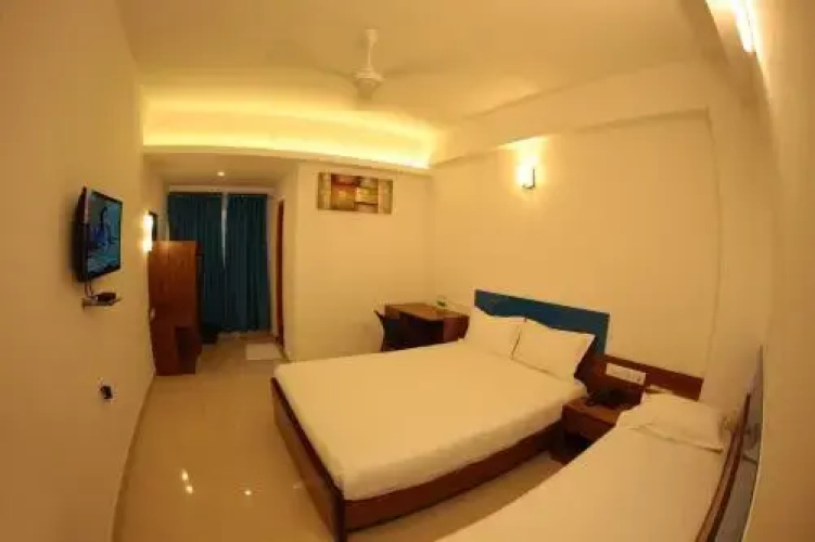 Roopmahal