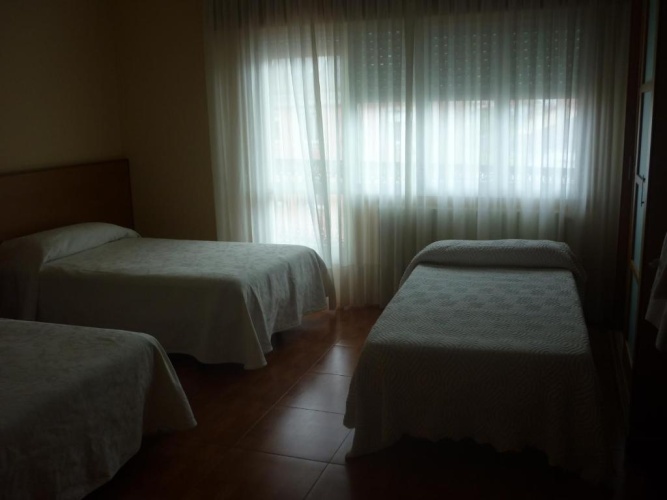 Standard Triple room with balcony