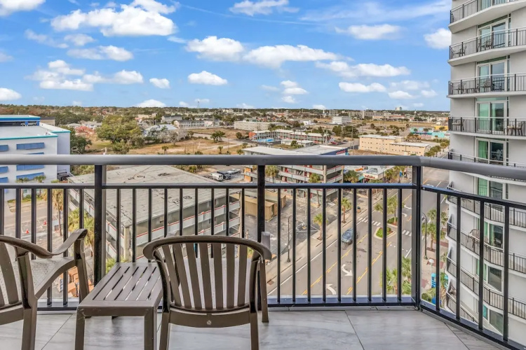 Bayview Signature Condos