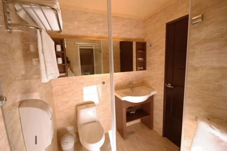 Kindness Hotel Glory Pier