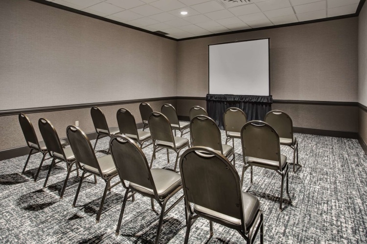 Doubletree By Hilton Lansing photo 20