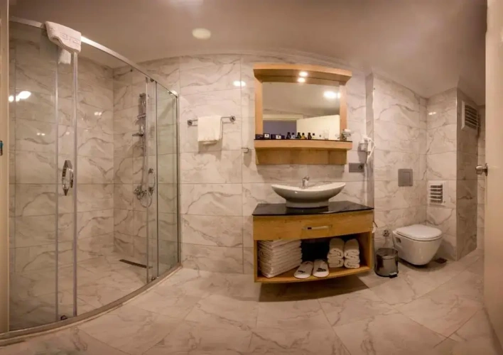 Triple Suite