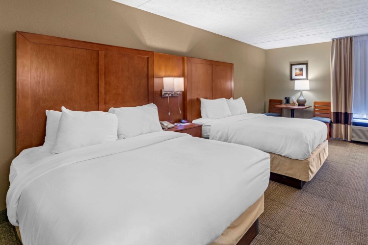 Standard Quadruple room