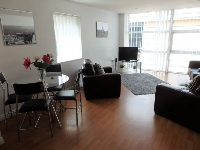 Stunning 2-bed Apartment Located in Gateshead