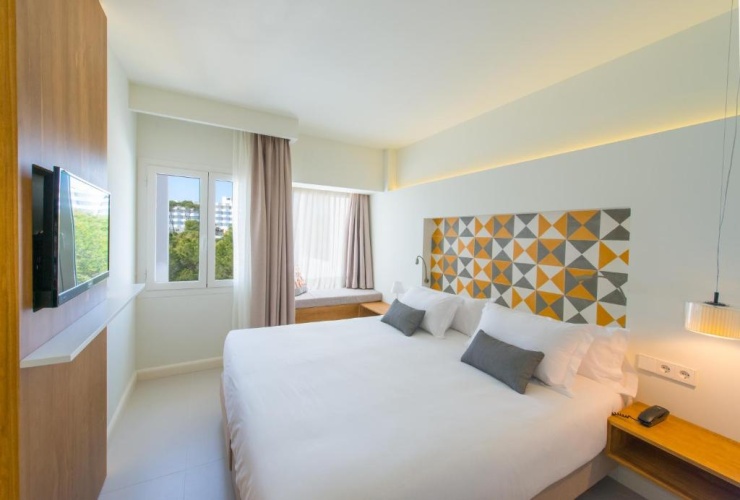 2 Bedrooms Premium Villa with sea view