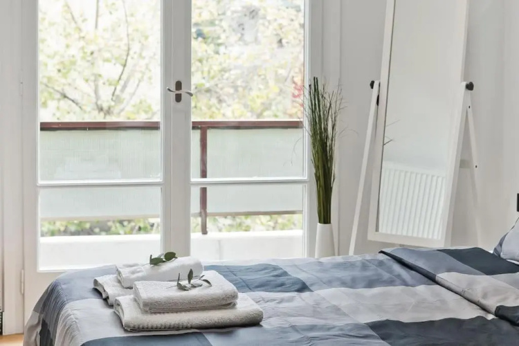 110m² art & tech flat, perfect for digital nomads