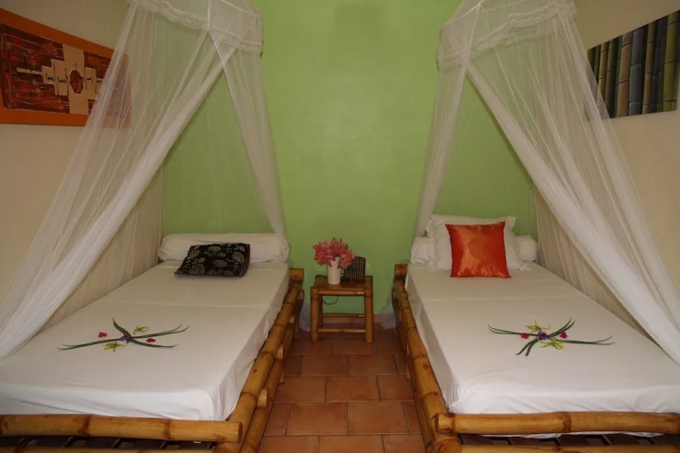 Villa Maora