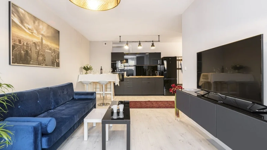 Apartment with balcony
