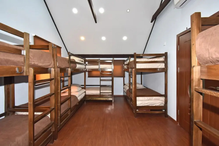 Li-Em Fauna Hostel