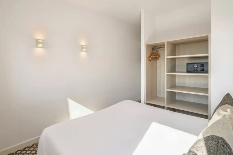 1 Bedroom Standard Apartment