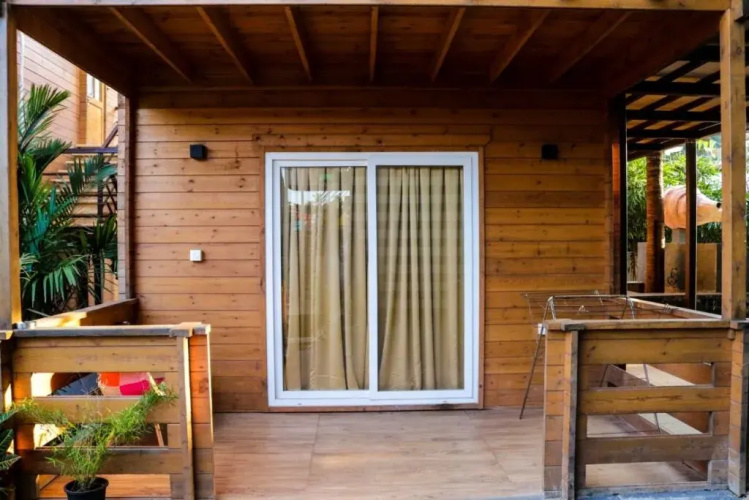 18 Degrees Beach Resort