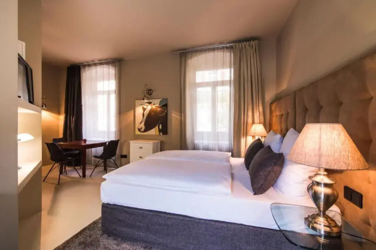 BS Luxury Apartment