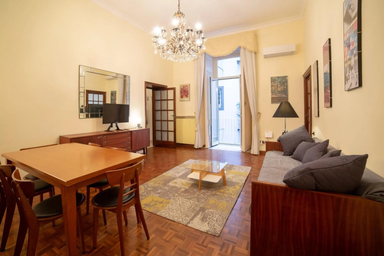 The Dante Apartment
