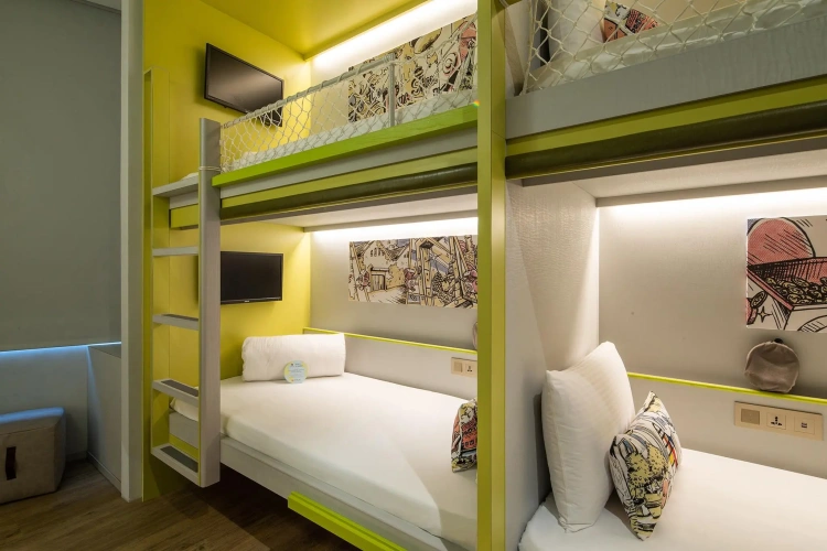 Standard No Window Quadruple room