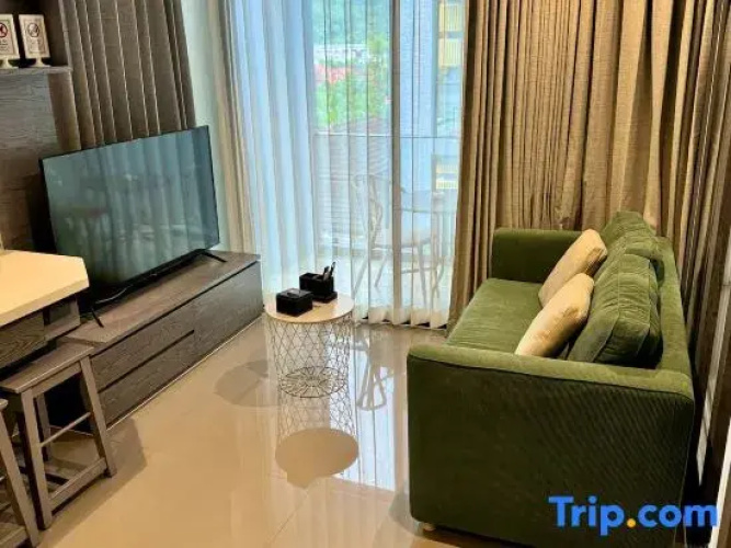 Stylish Apartments Kamala CityGate