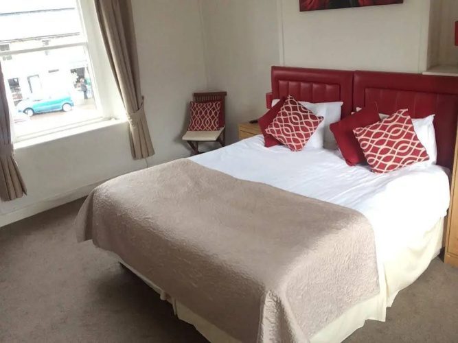 Newcastle House