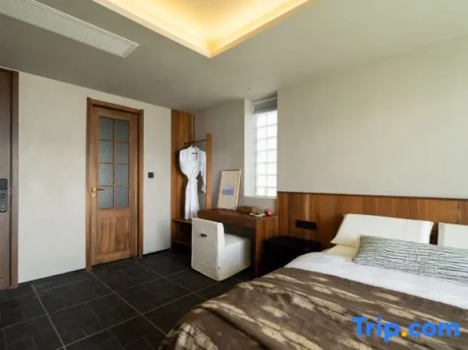 2 Bedrooms Standard Family room with sea view