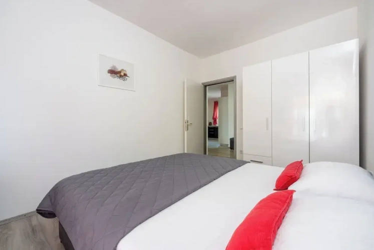Apartment with balcony