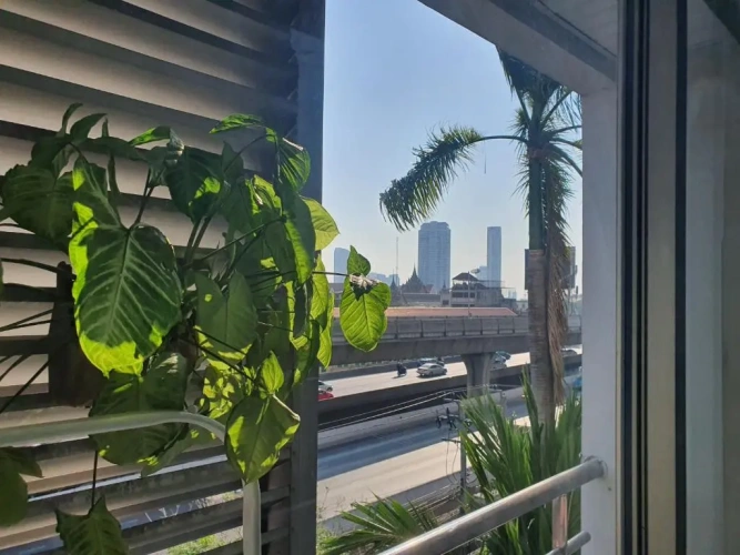 Studio with balcony