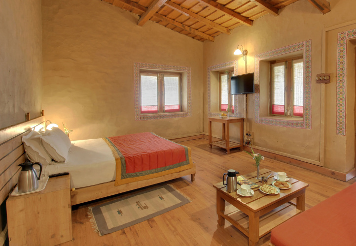 Chevron Eco Lodge - Kausani
