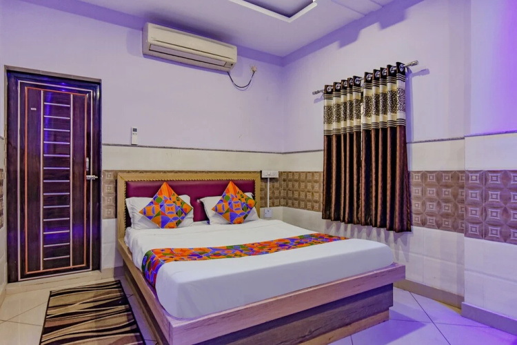 FabHotel New Central