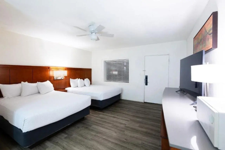 Travelodge by Wyndham Parker