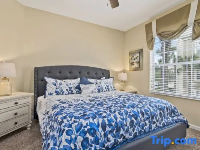 3 Bedrooms Luxury Apartment