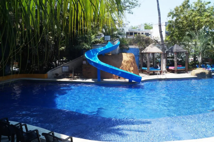 Hotel Club Del Sol Acapulco By Ng Hoteles