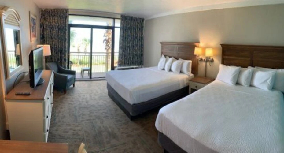 Grand Cayman Resort 225