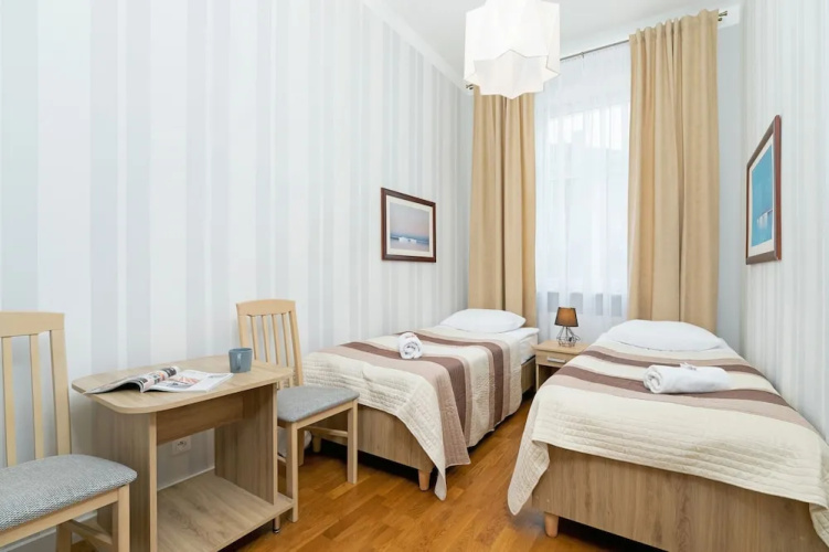 Apartment Chodkiewicza by Renters