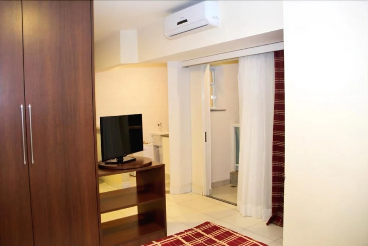 Crystal Residence Hotel