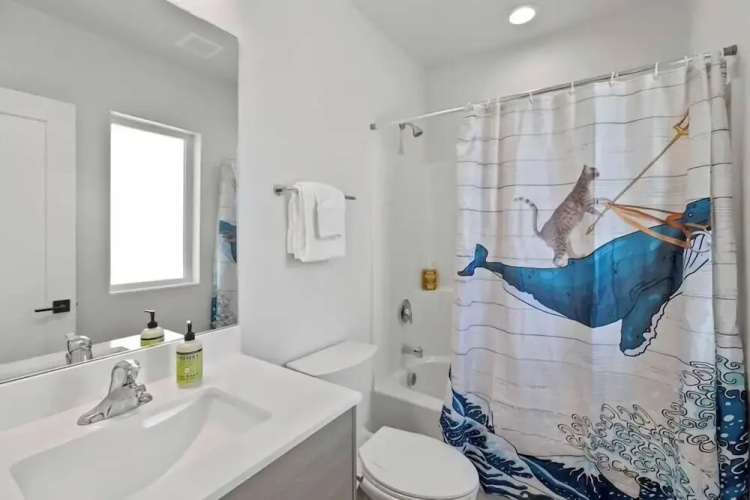 Ballard's sweet suites