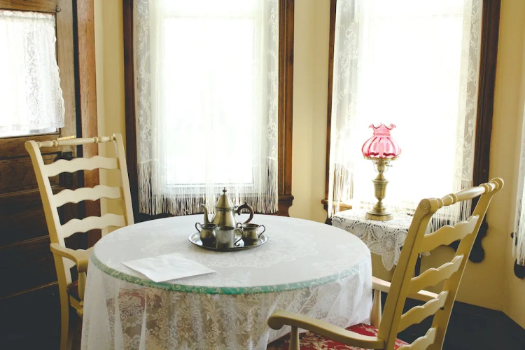 A Governor's Inn