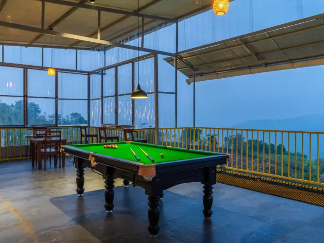 The Hosteller Bam Vagamon