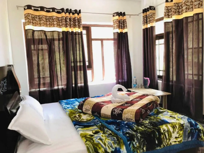 OYO HOME 87187 Mohd Shahid Homestay