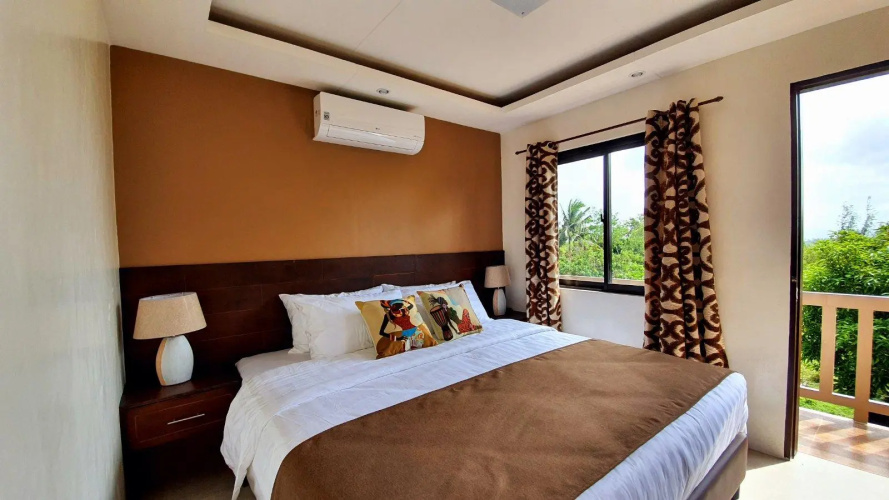 Spacio Caliraya B&B