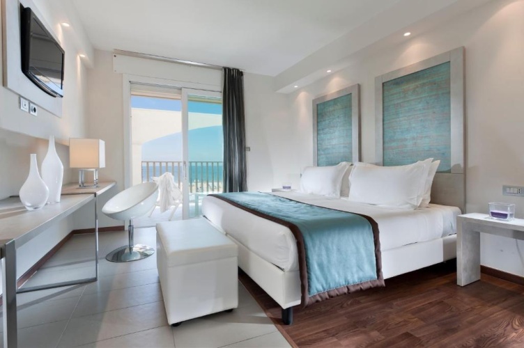 Superior Double room with sea view