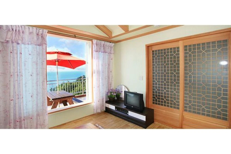 Namhae Skylight View Pension