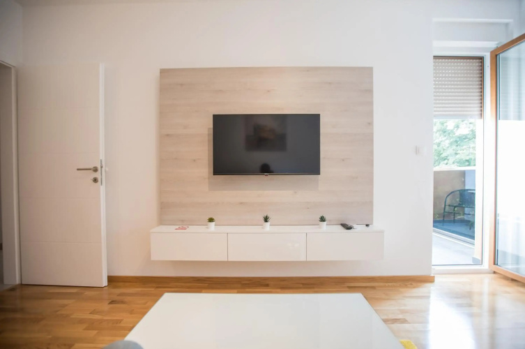 Jelena Apartment II