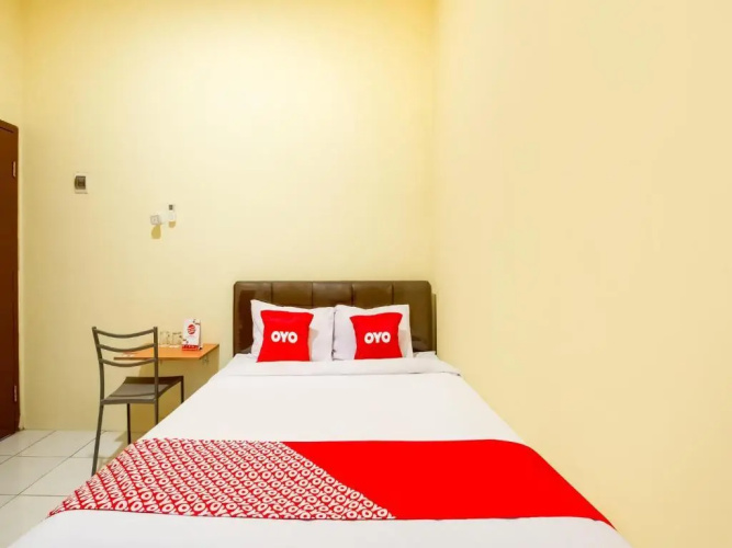 OYO 2354 3 Point Residence