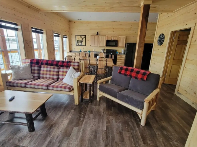 Keweenaw Waters Resort