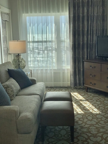 Suite with balcony and with bay view