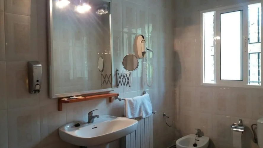 Hostal Río Segura