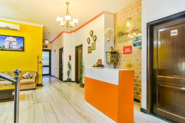 Hotel Chirag Inn