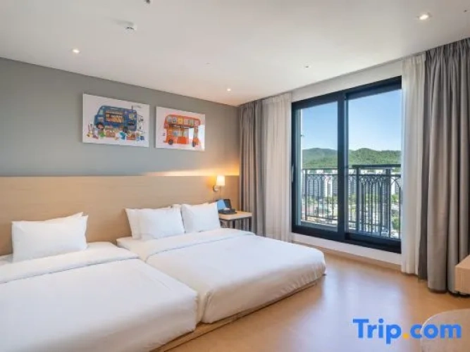 Double Suite
