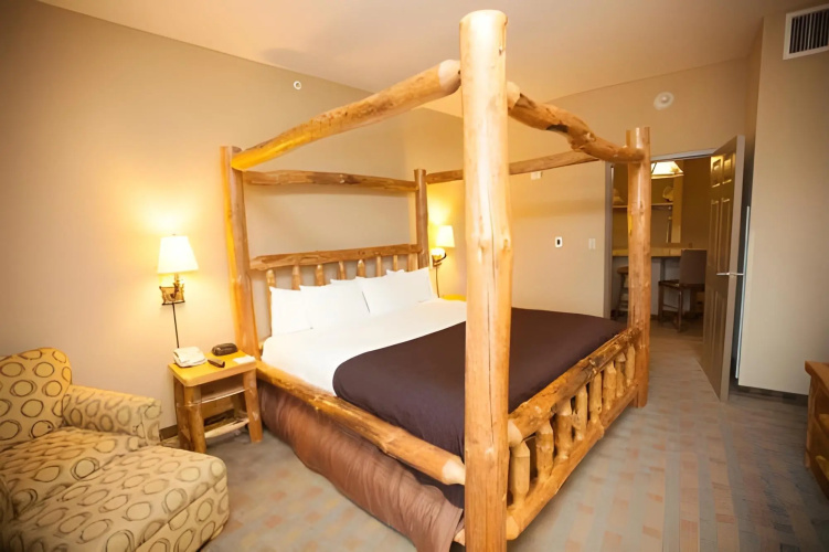 Great Wolf Lodge Grand Mound photo 6